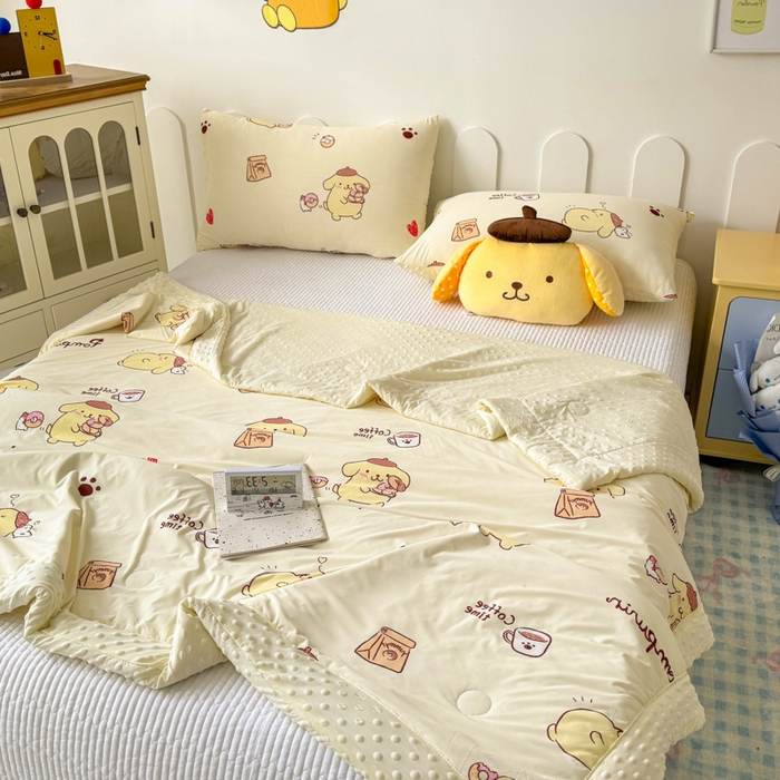 91家纺网 家纺一手货源 找家纺 花满路 2026新款儿童有氨凉感丝夏被夏凉被空调被 奶香布丁狗
