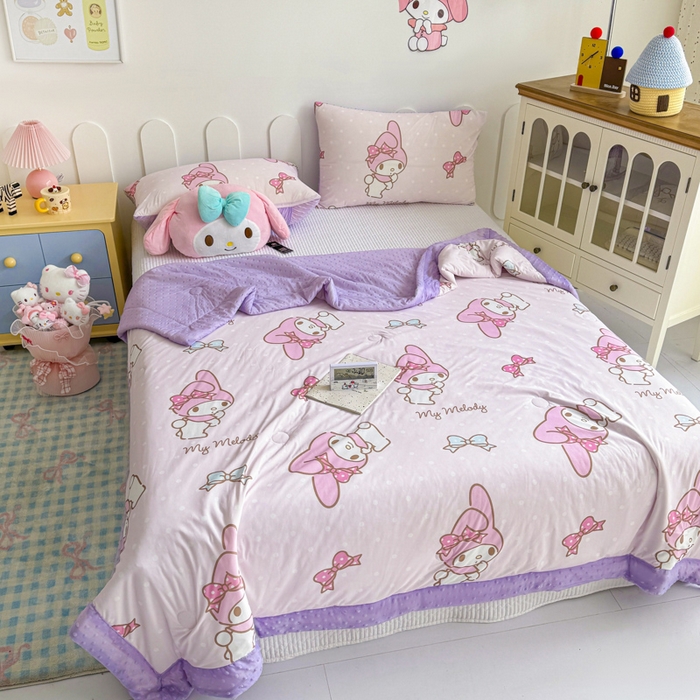 91家纺网 家纺一手货源 找家纺 花满路 2026新款儿童有氨凉感丝夏被夏凉被空调被 奶油美乐蒂