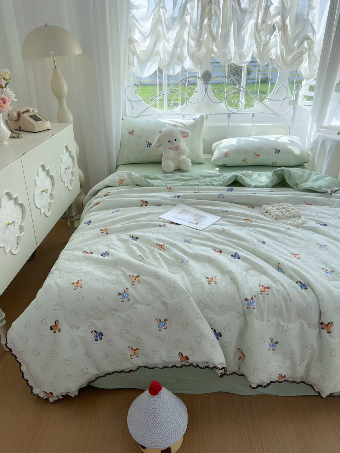 91家纺网 家纺一手货源 找家纺 眠势力 2026新款泡芙纱夏被四件套全棉花边空调被夏凉被薄被子 飞飞马