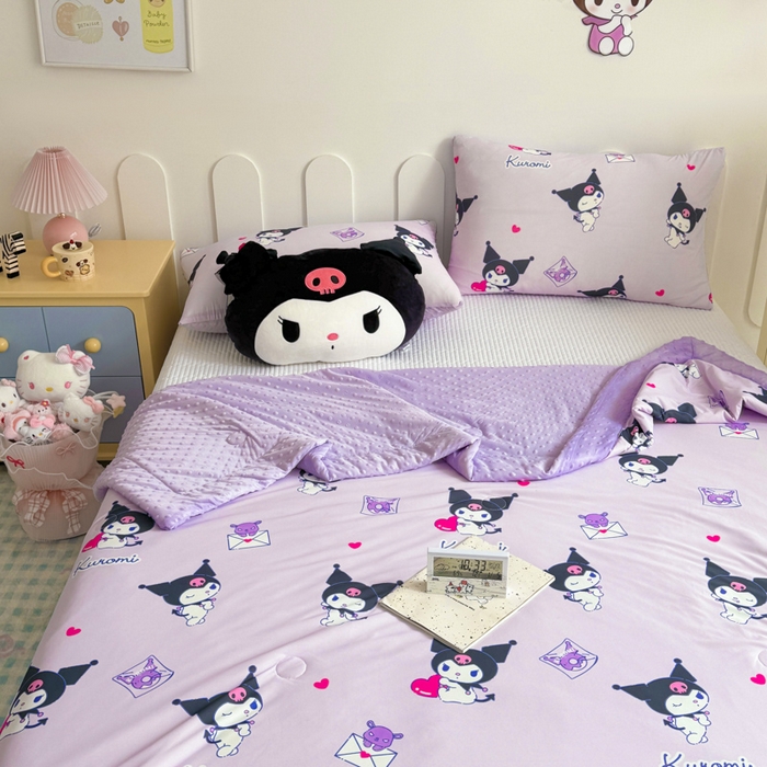 91家纺网 家纺一手货源 找家纺 花满路 2026新款儿童有氨凉感丝夏被夏凉被空调被 甜酷库洛米