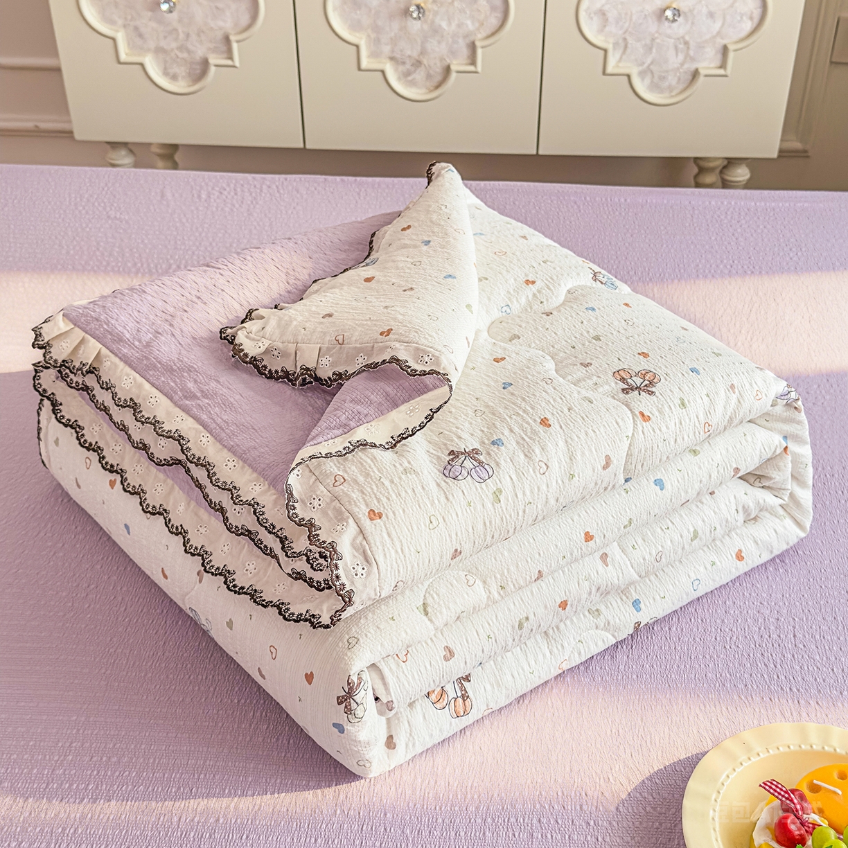 91家纺网 家纺一手货源 找家纺 眠势力 2026新款泡芙纱夏被四件套全棉花边空调被夏凉被薄被子 泡芙甜心