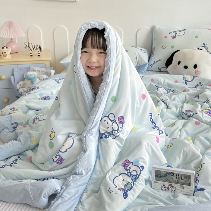 91家纺网 家纺一手货源 找家纺 花满路 2026新款儿童有氨凉感丝夏被夏凉被空调被 跳跳帕恰狗