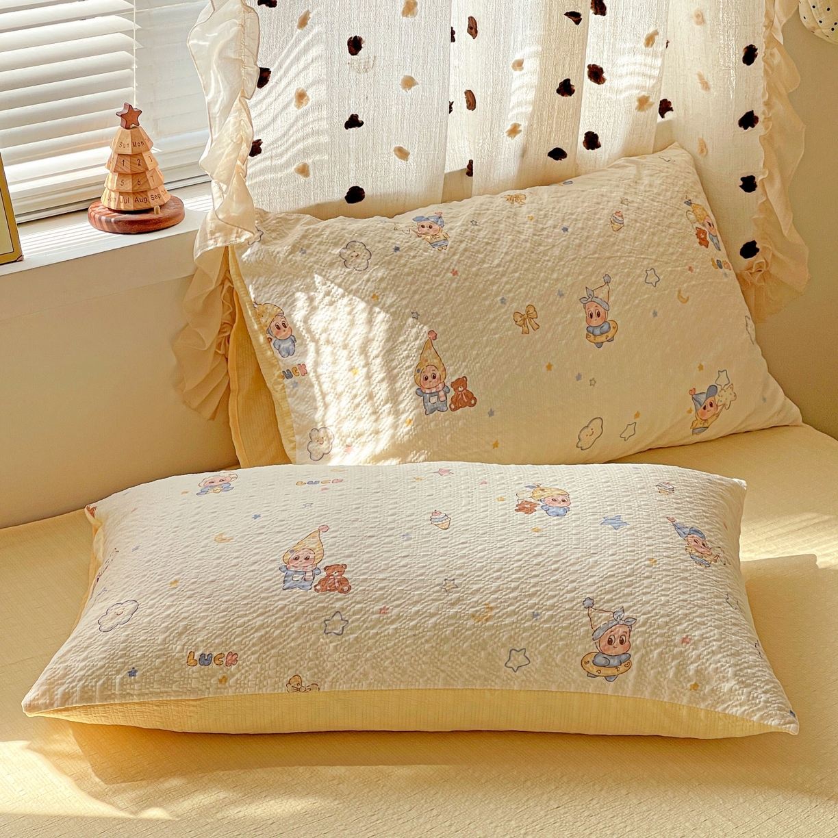 91家纺网 家纺一手货源 找家纺 一比一家纺 2026新款泡芙纱简款夏被四件套 摇摇星人