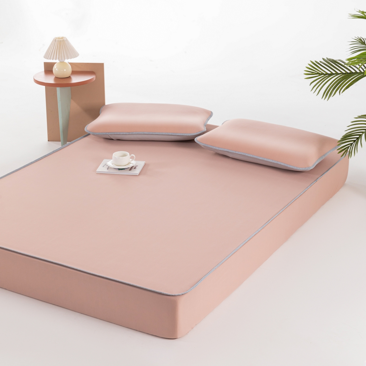 91家纺网 家纺一手货源 找家纺 凌云家纺 2026新款A类100%锦纶凉感凉席床笠款 镜面席床笠-裸粉