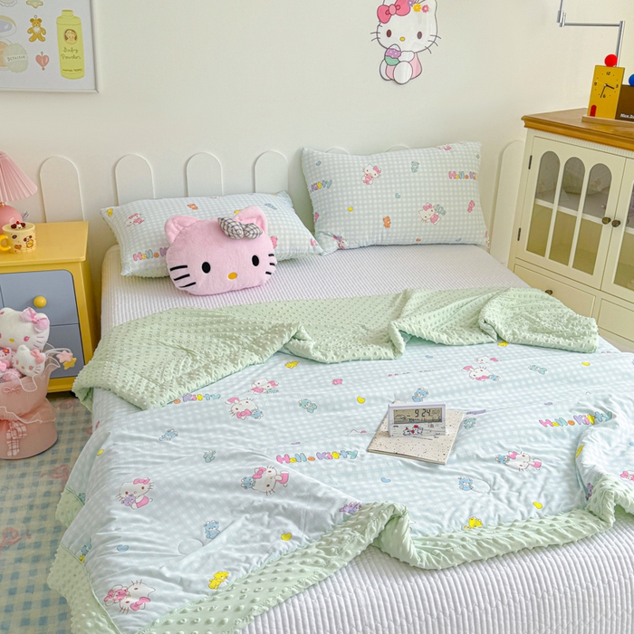 91家纺网 家纺一手货源 找家纺 花满路 2026新款儿童有氨凉感丝夏被夏凉被空调被 小格kitty
