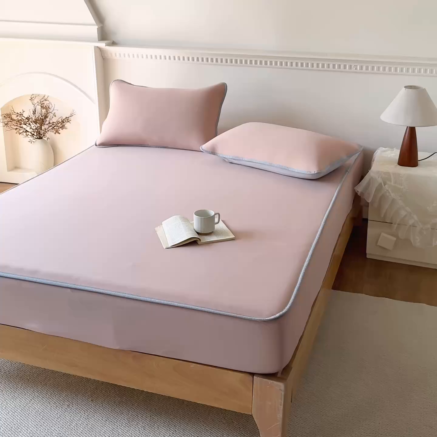 91家纺网 家纺一手货源 找家纺 凌云家纺 2026新款A类100%锦纶凉感凉席床笠款 镜面席床笠-裸粉