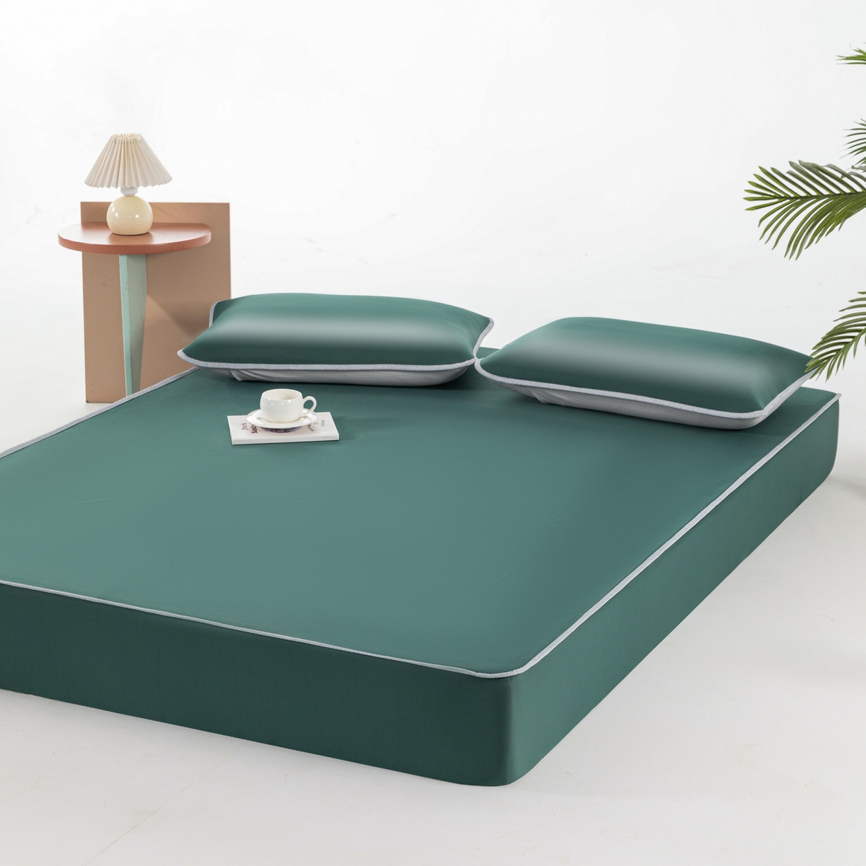 91家纺网 家纺一手货源 找家纺 凌云家纺 2026新款A类100%锦纶凉感凉席床笠款 镜面席床笠-墨绿