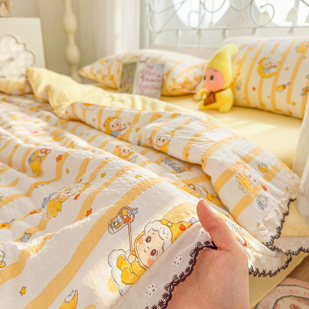 91家纺网 家纺一手货源 找家纺 眠势力 2026新款泡芙纱夏被四件套全棉花边空调被夏凉被薄被子 星星人