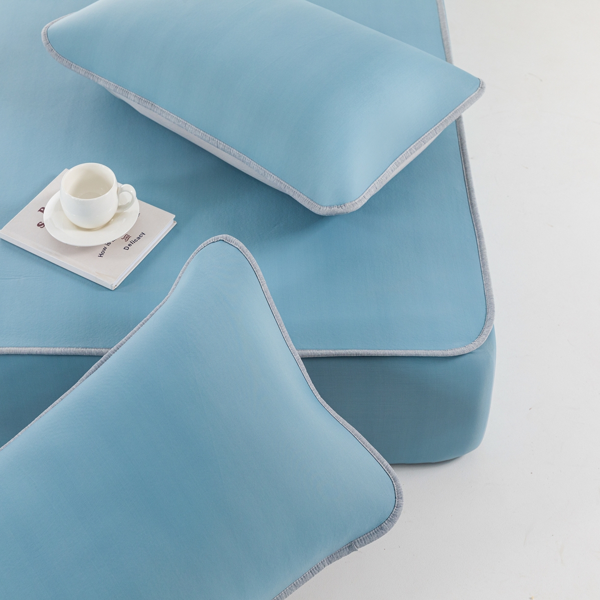 91家纺网 家纺一手货源 找家纺 凌云家纺 2026新款A类100%锦纶凉感凉席床笠款 镜面席床笠-雅蓝