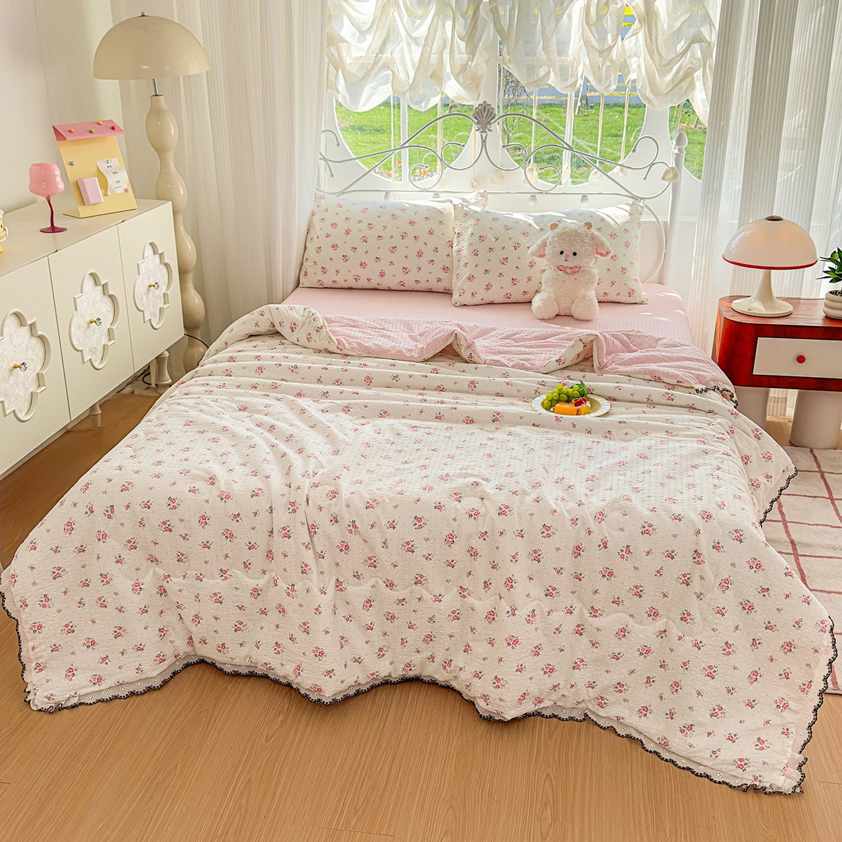 91家纺网 家纺一手货源 找家纺 眠势力 2026新款泡芙纱夏被四件套全棉花边空调被夏凉被薄被子 遇见花开