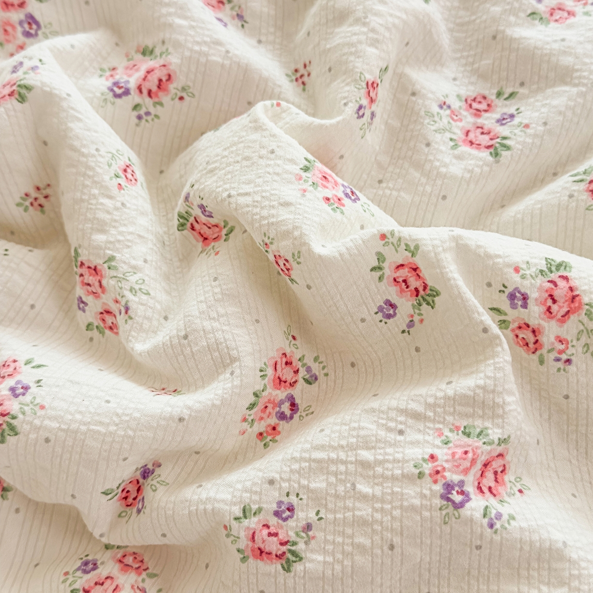 91家纺网 家纺一手货源 找家纺 眠势力 2026新款泡芙纱夏被四件套全棉花边空调被夏凉被薄被子 遇见花开