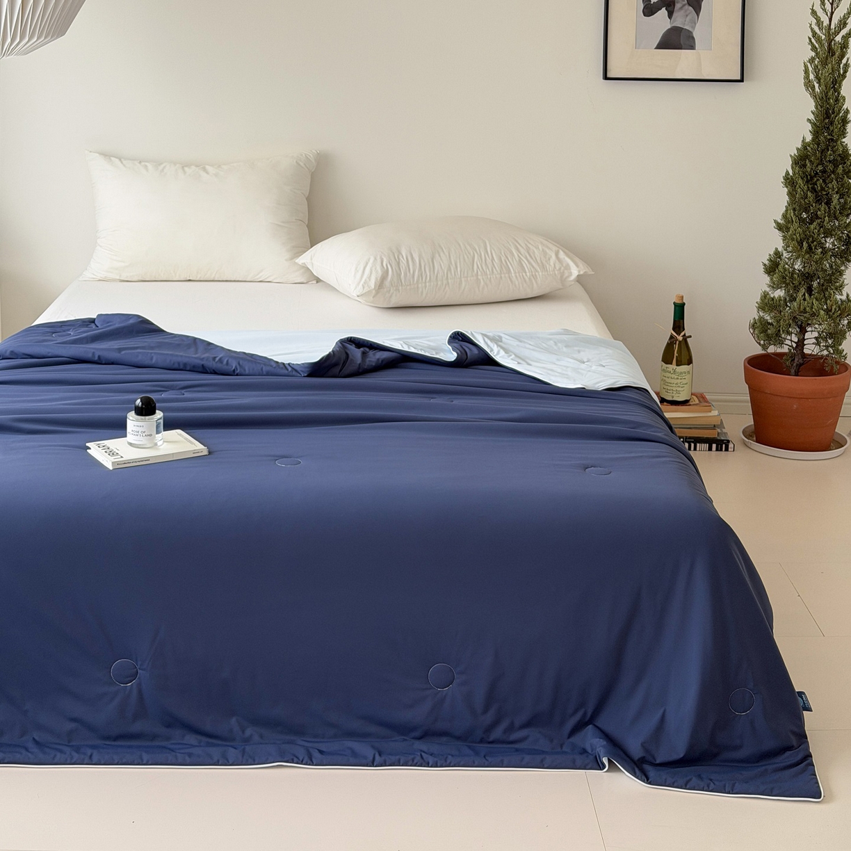 91家纺网 家纺一手货源 找家纺 朵希曼 2026新款锦氨纯色凉感夏被夏凉被空调被 藏蓝-冰川兰