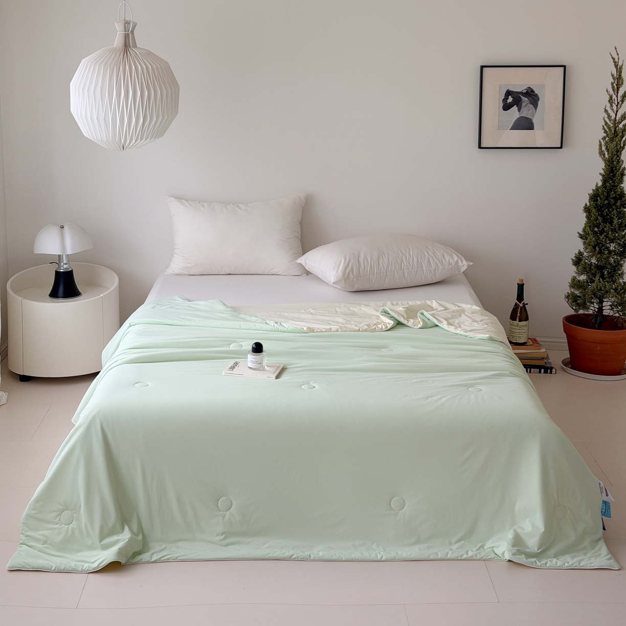 91家纺网 家纺一手货源 找家纺 朵希曼 2026新款锦氨纯色凉感夏被夏凉被空调被 发芽绿-奶白