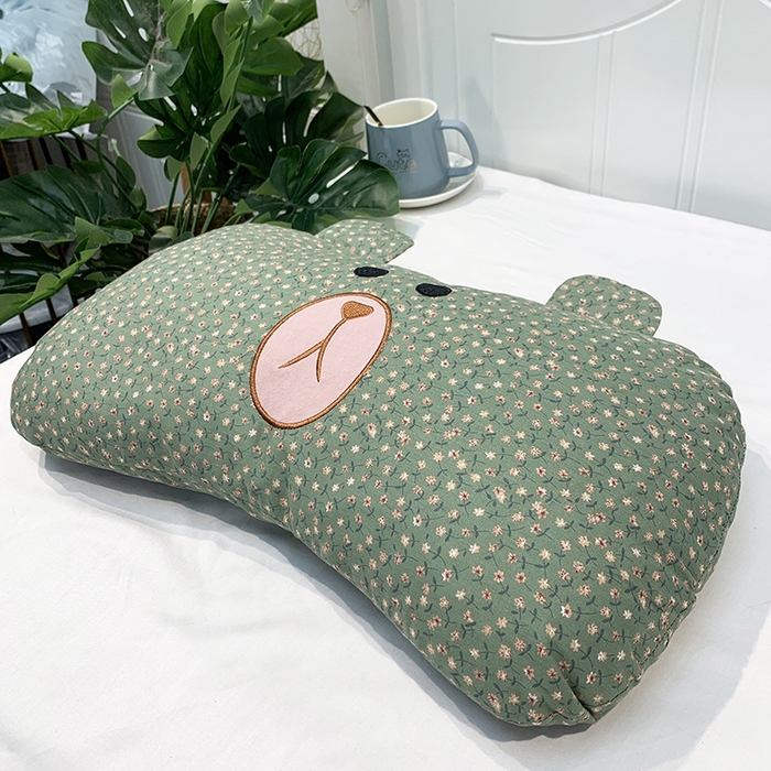 91家纺网 家纺一手货源 找家纺 全美家居 2026新款全棉荞麦枕薰衣草枕刺绣枕芯可爱熊荞麦枕头枕芯 呆呆熊【墨绿】