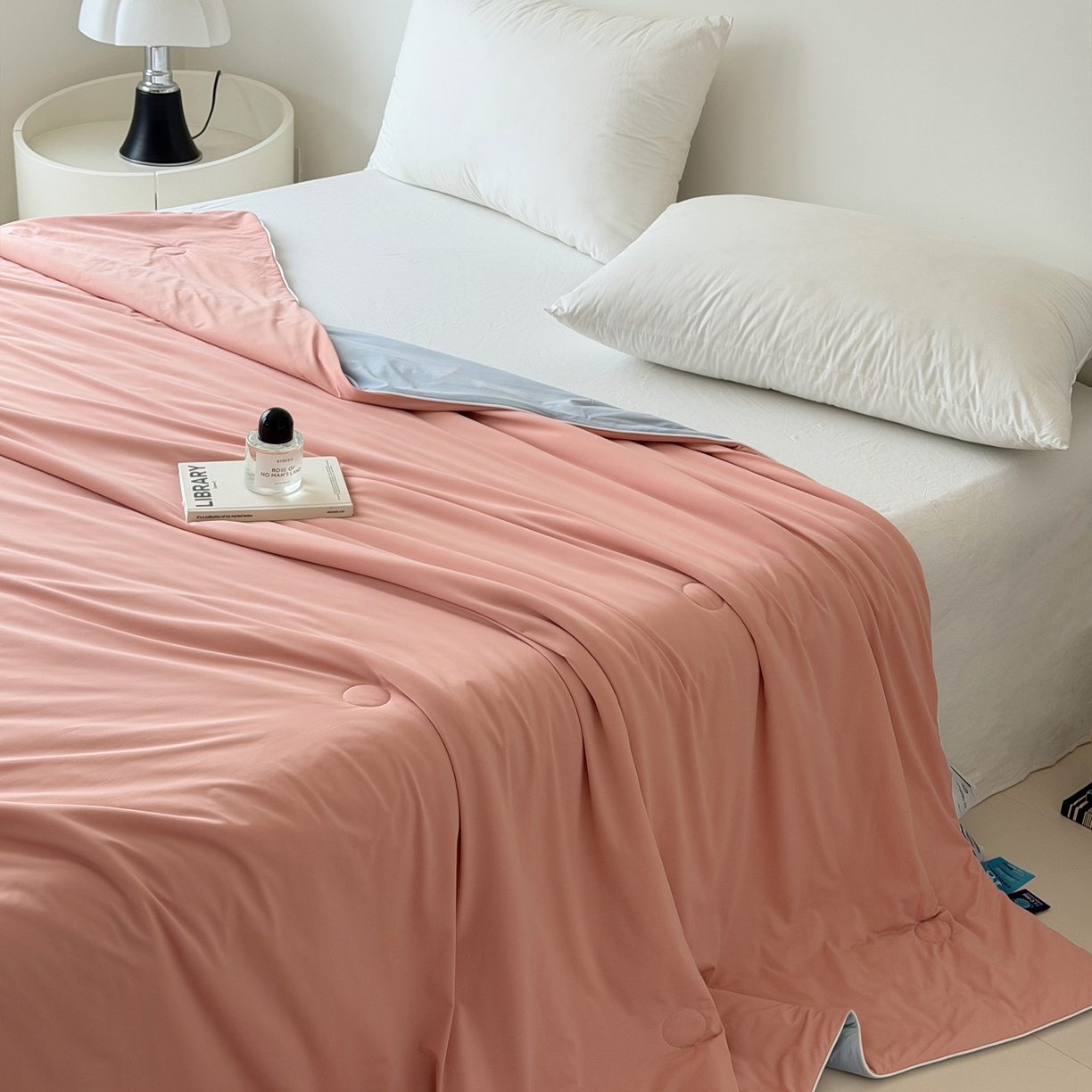 91家纺网 家纺一手货源 找家纺 朵希曼 2026新款锦氨纯色凉感夏被夏凉被空调被 浅桔-海昌兰