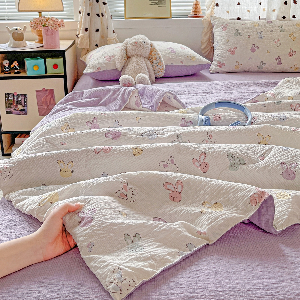 91家纺网 家纺一手货源 找家纺 一比一家纺 2026新款泡芙纱简款夏被四件套 长耳兔