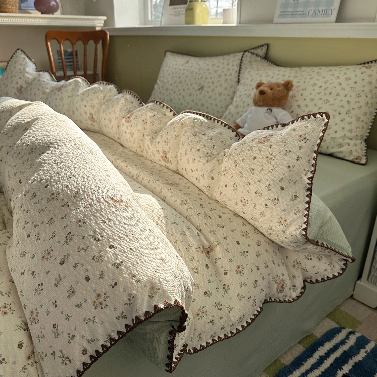 91家纺网 家纺一手货源 找家纺 （总）几禾 2026新款高品质A类110g泡芙纱甜栗贝壳边四件套