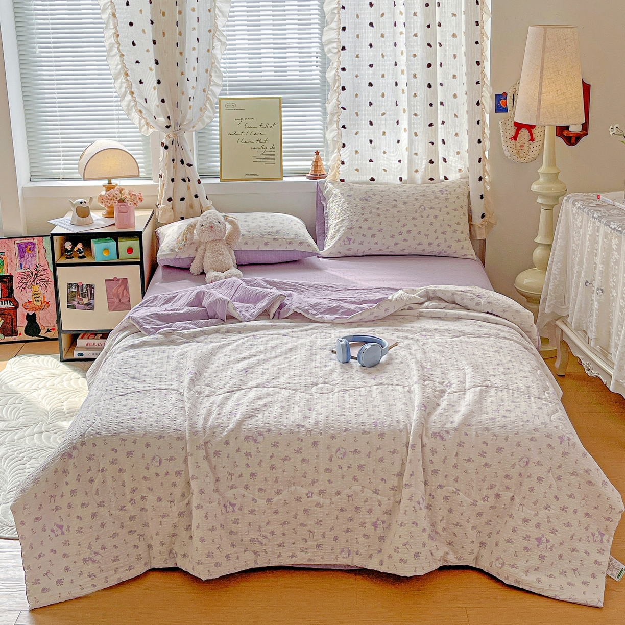 91家纺网 家纺一手货源 找家纺 一比一家纺 2026新款泡芙纱简款夏被四件套 紫色花语