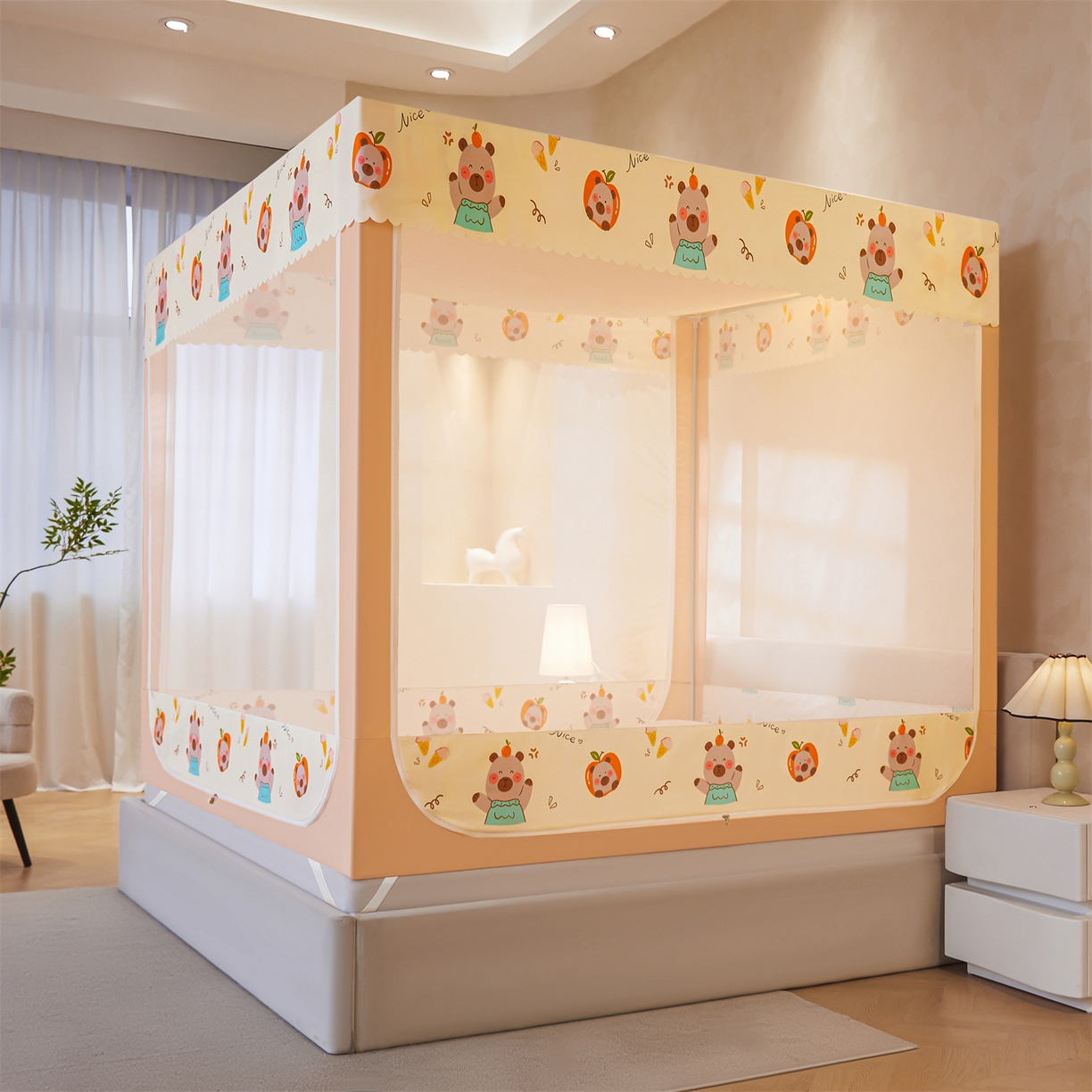 91家纺网 家纺一手货源 找家纺 迪凡保罗蚊帐 2026新款2606专版卡通回底全底AB版遮光帘坐床蚊帐 水豚派对-带床帘