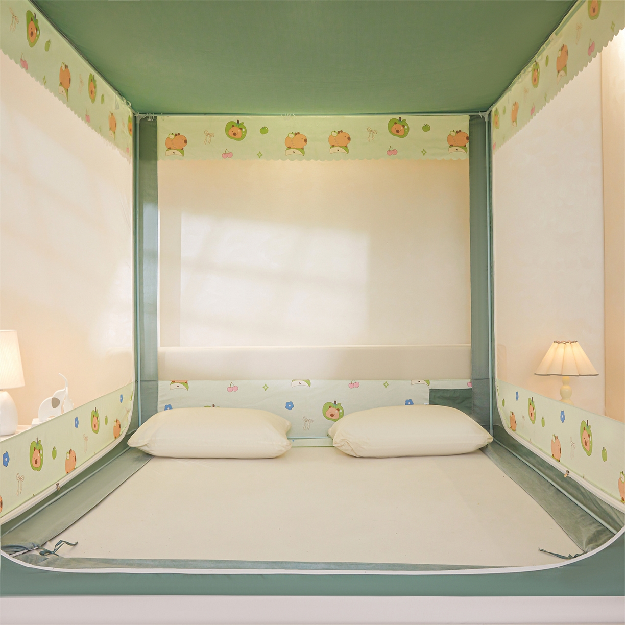 91家纺网 家纺一手货源 找家纺 迪凡保罗蚊帐 2026新款2606专版卡通回底全底AB版遮光帘坐床蚊帐 青苹果乐园-无床帘