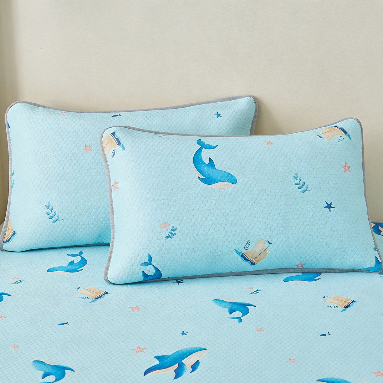 91家纺网 家纺一手货源 找家纺 奇丝雅 2026新款夏季A类卡通印花冰豆豆冰丝凉席枕套凉感家用可机洗单人学生宿舍48×74cm一只一对 海洋世界