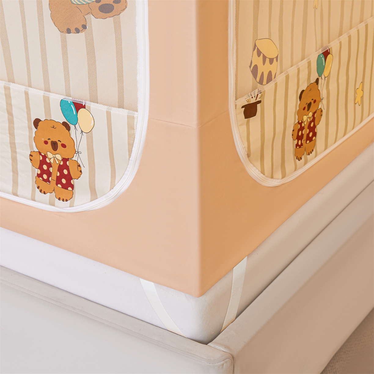 91家纺网 家纺一手货源 找家纺 迪凡保罗蚊帐 2026新款2606专版卡通回底全底AB版遮光帘坐床蚊帐 卡皮熊-无床帘