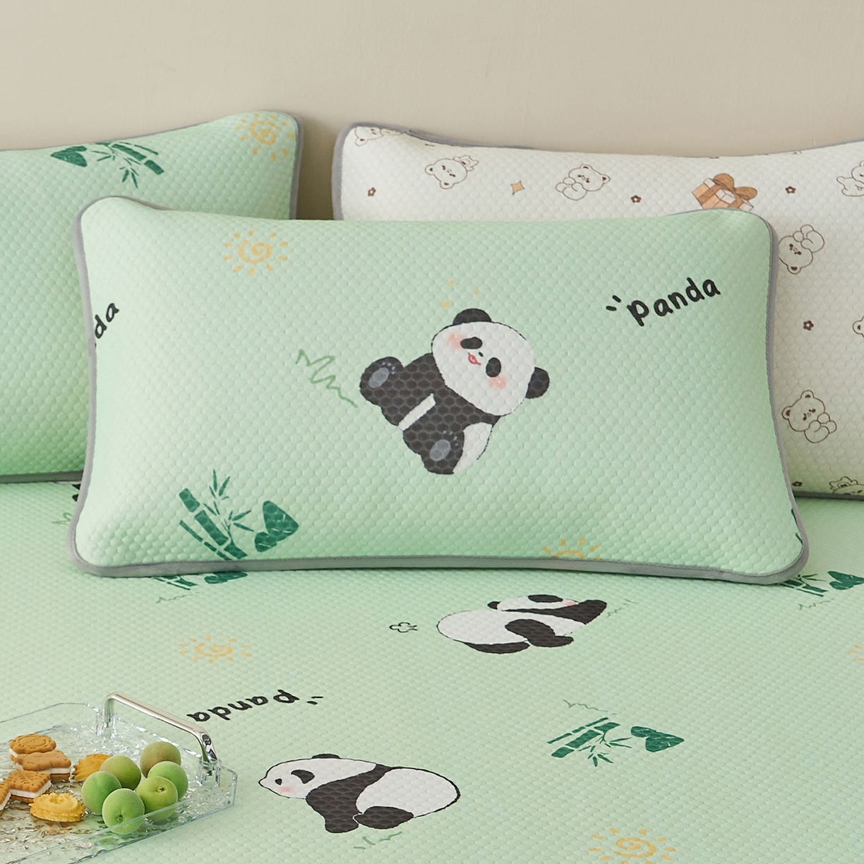 91家纺网 家纺一手货源 找家纺 奇丝雅 2026新款夏季A类卡通印花冰豆豆冰丝凉席枕套凉感家用可机洗单人学生宿舍48×74cm一只一对 熊猫家园