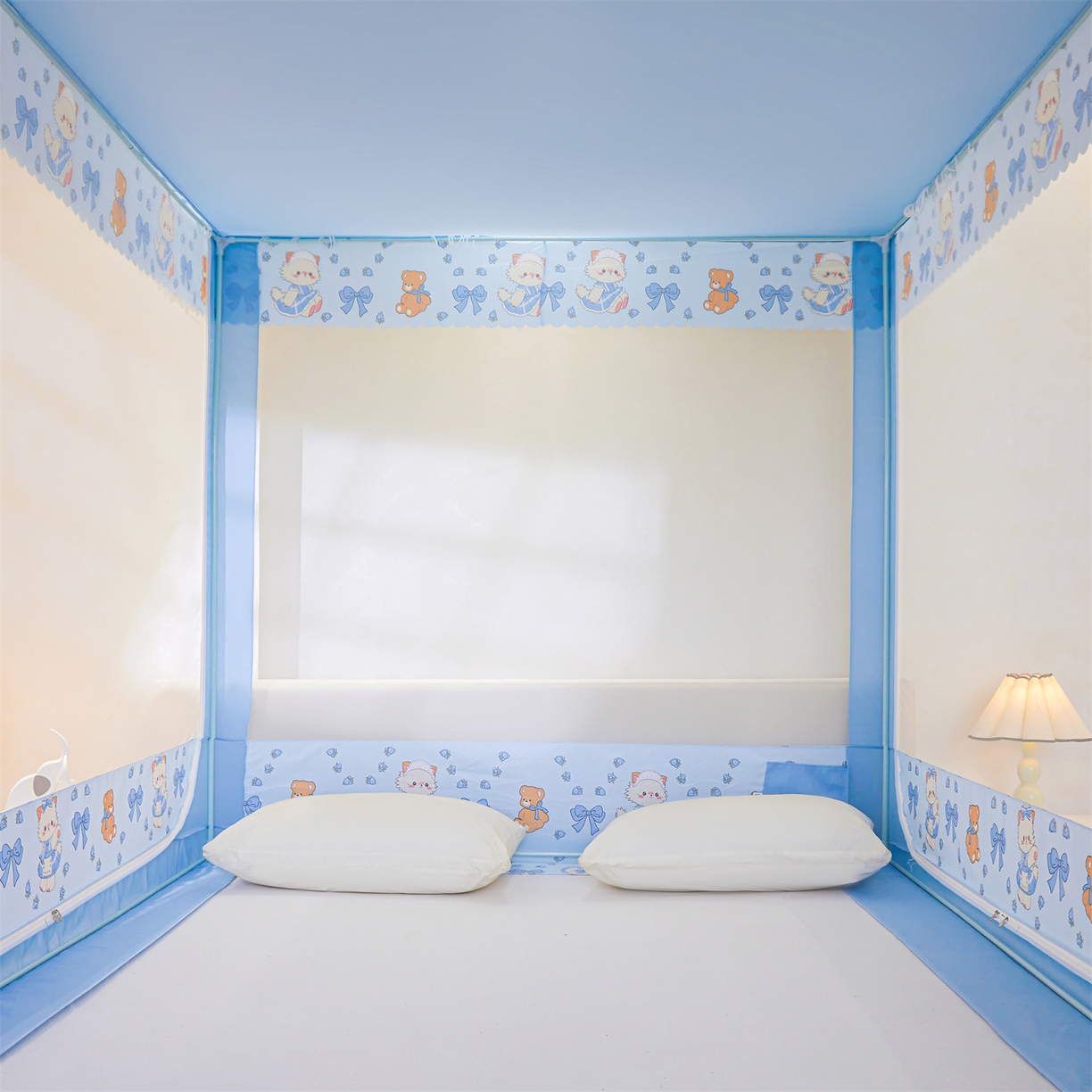 91家纺网 家纺一手货源 找家纺 迪凡保罗蚊帐 2026新款2606专版卡通回底全底AB版遮光帘坐床蚊帐 快乐乐园-无床帘