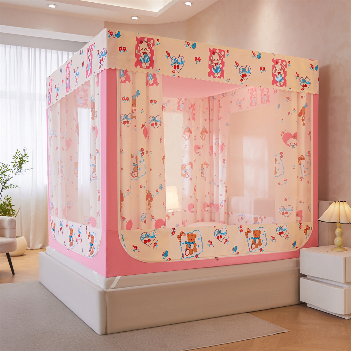 91家纺网 家纺一手货源 找家纺 迪凡保罗蚊帐 2026新款2606专版卡通回底全底AB版遮光帘坐床蚊帐 爱心兔兔-无床帘