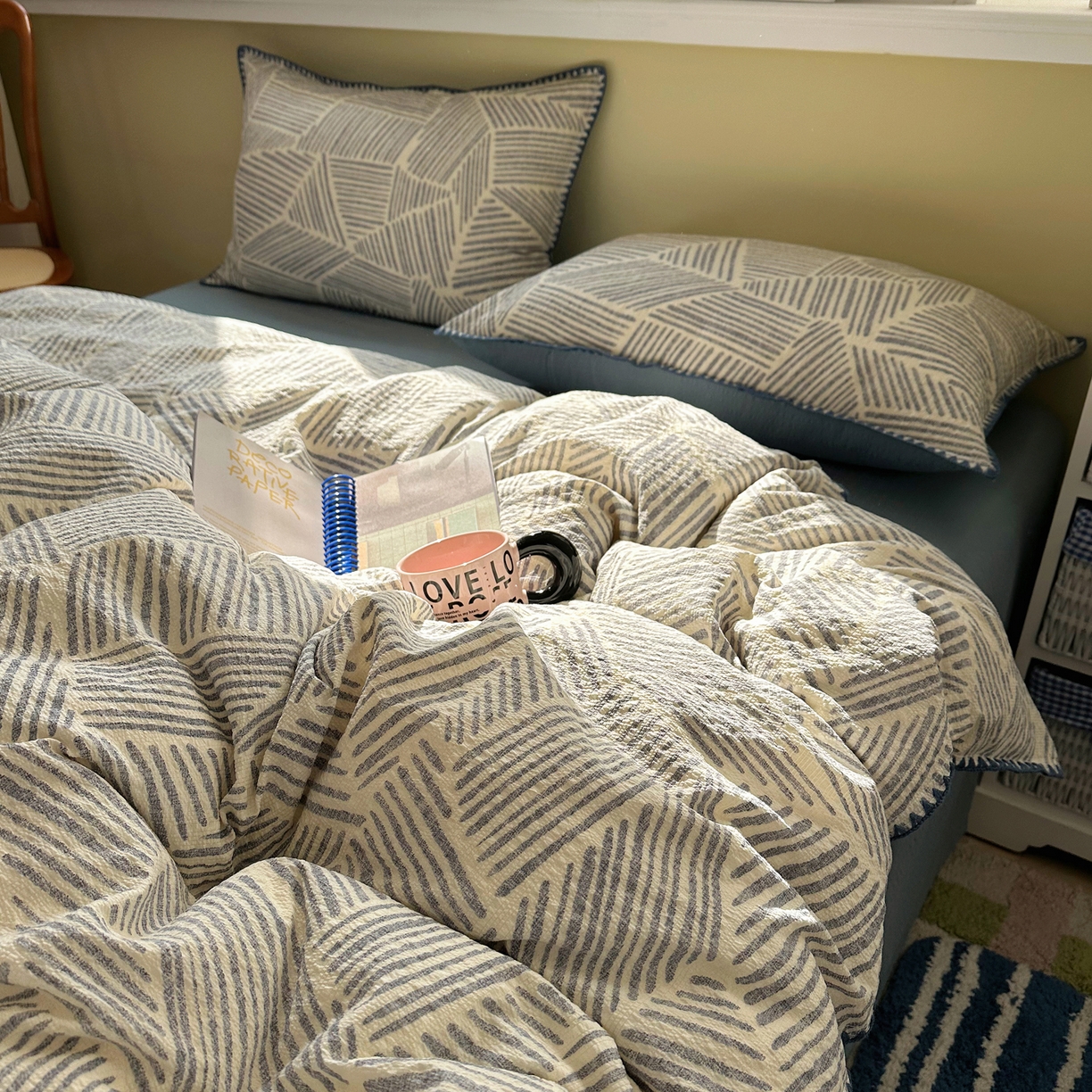 91家纺网 家纺一手货源 找家纺 几禾 2026新款高品质A类110g泡芙纱甜栗贝壳边四件套 甜栗-浅川纹