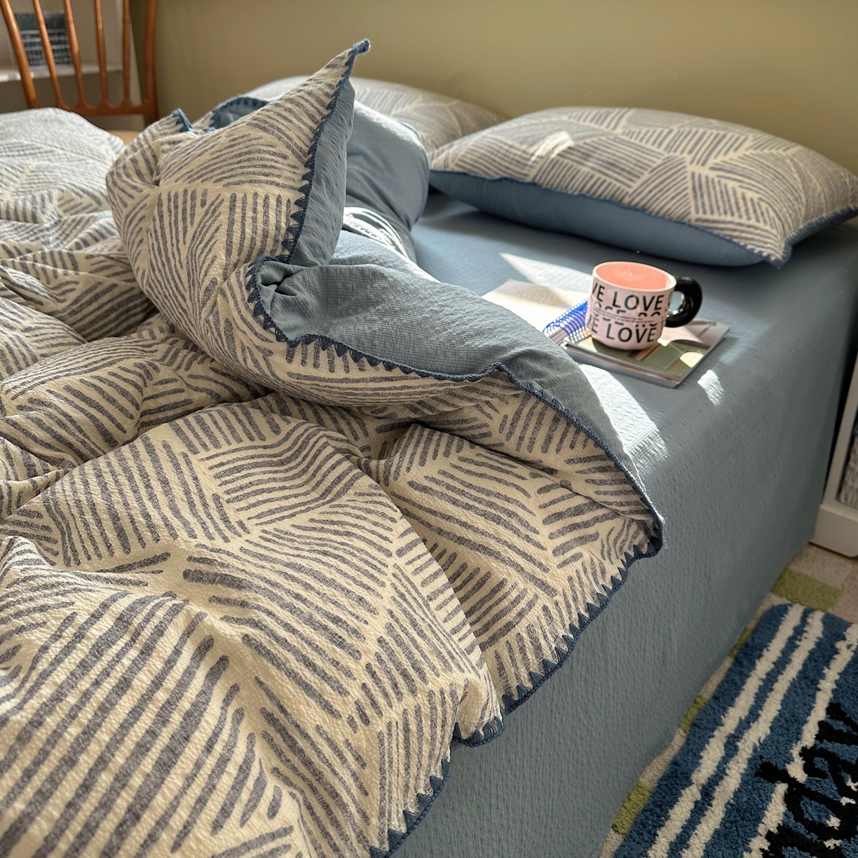 91家纺网 家纺一手货源 找家纺 几禾 2026新款高品质A类110g泡芙纱甜栗贝壳边四件套 甜栗-浅川纹