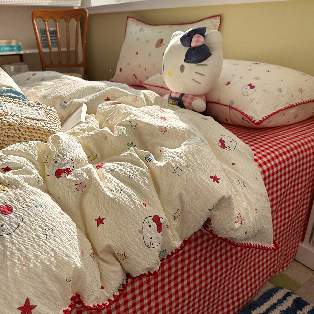 91家纺网 家纺一手货源 找家纺 几禾 2026新款高品质A类110g泡芙纱甜栗贝壳边四件套 甜栗-星芒凯蒂