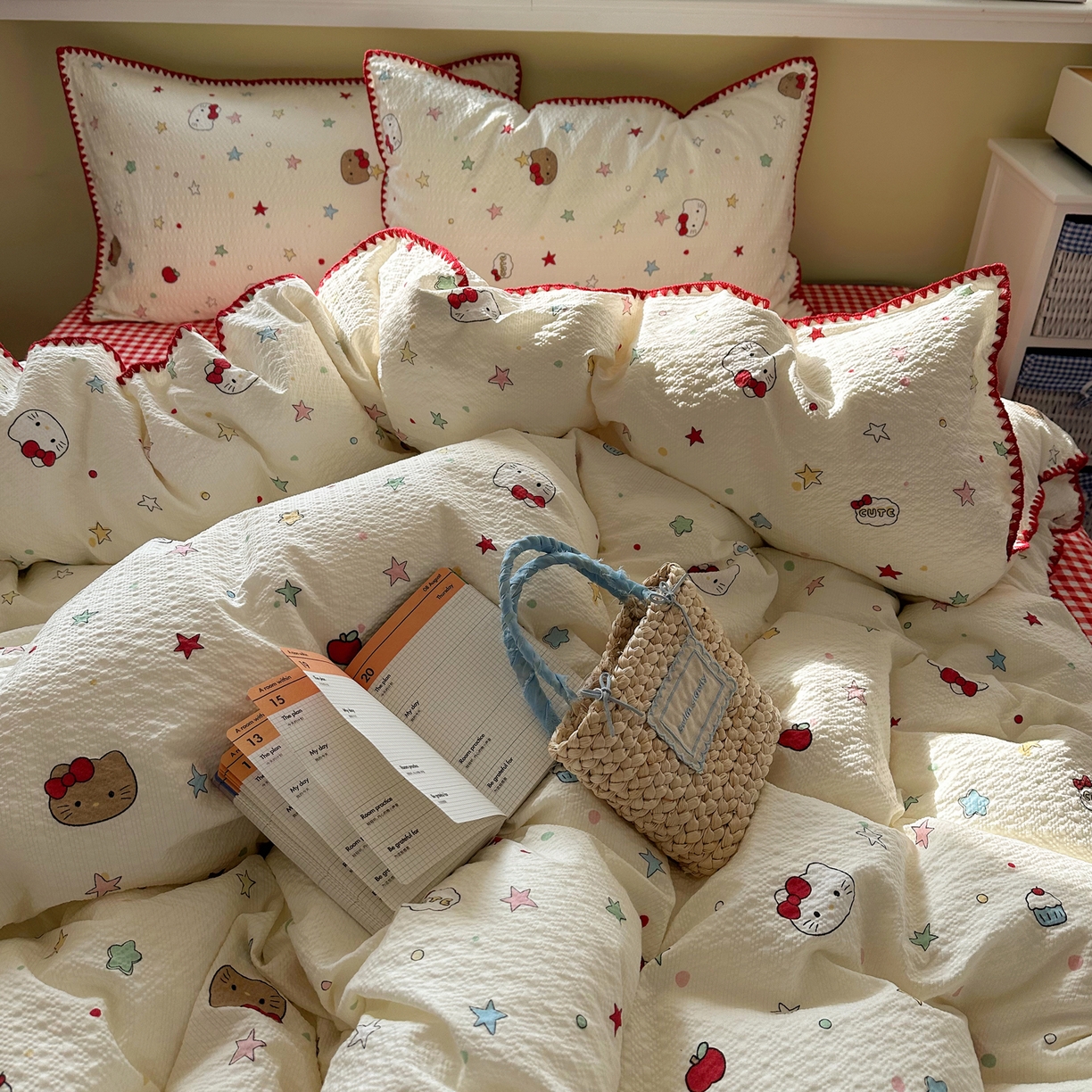 91家纺网 家纺一手货源 找家纺 几禾 2026新款高品质A类110g泡芙纱甜栗贝壳边四件套 甜栗-星芒凯蒂