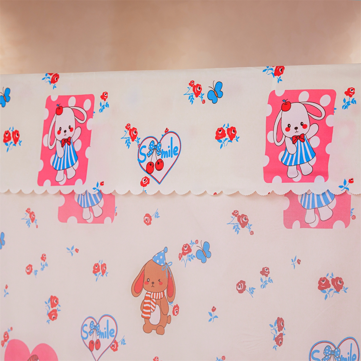 91家纺网 家纺一手货源 找家纺 迪凡保罗蚊帐 2026新款2606专版卡通回底全底AB版遮光帘坐床蚊帐 爱心兔兔-无床帘