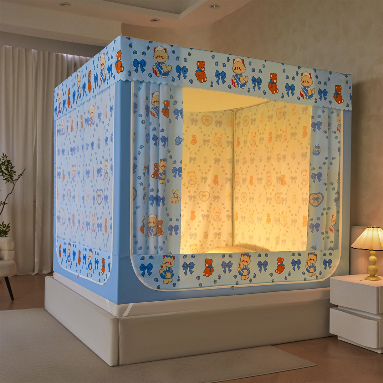 91家纺网 家纺一手货源 找家纺 迪凡保罗蚊帐 2026新款2606专版卡通回底全底AB版遮光帘坐床蚊帐 快乐乐园-无床帘