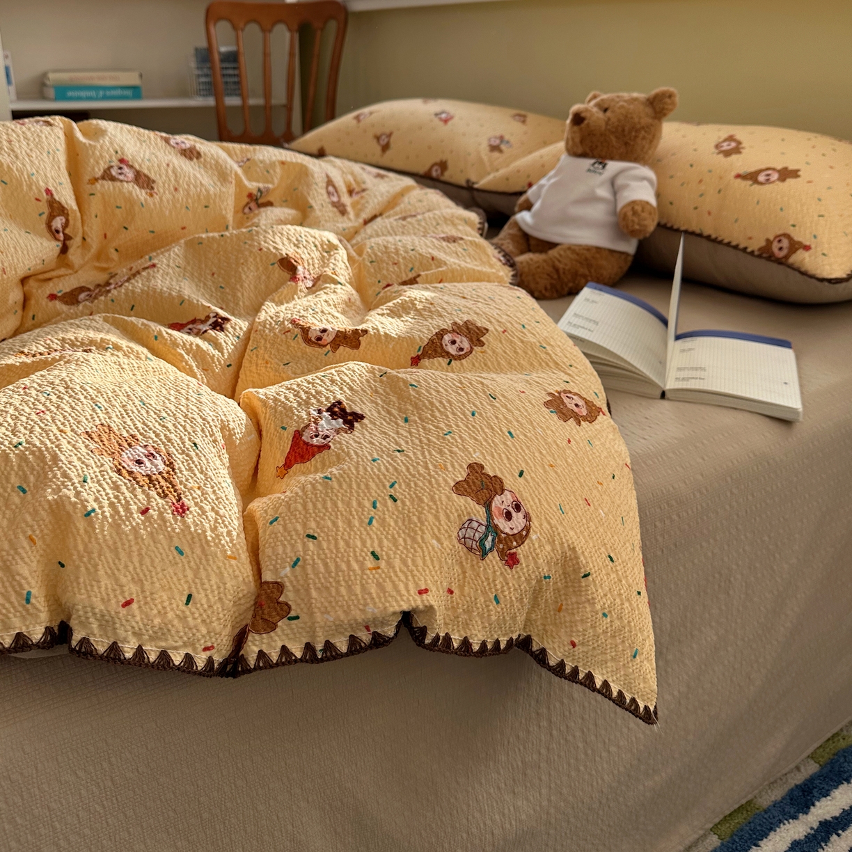 91家纺网 家纺一手货源 找家纺 几禾 2026新款高品质A类110g泡芙纱甜栗贝壳边四件套 甜栗-星星糖豆