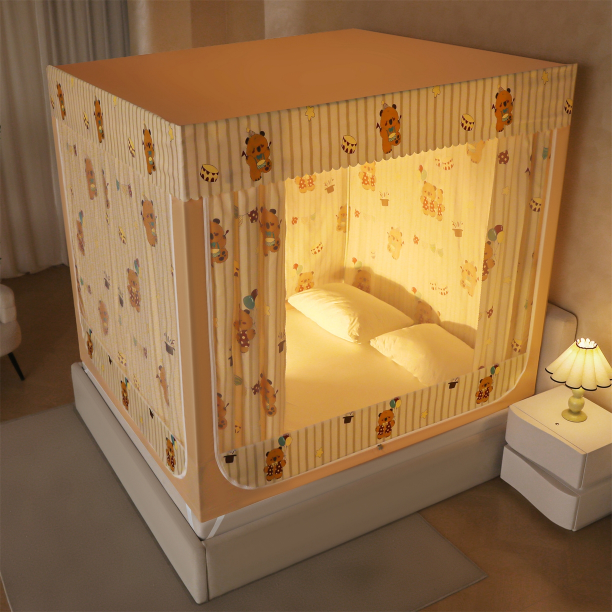 91家纺网 家纺一手货源 找家纺 迪凡保罗蚊帐 2026新款2606专版卡通回底全底AB版遮光帘坐床蚊帐 卡皮熊-无床帘