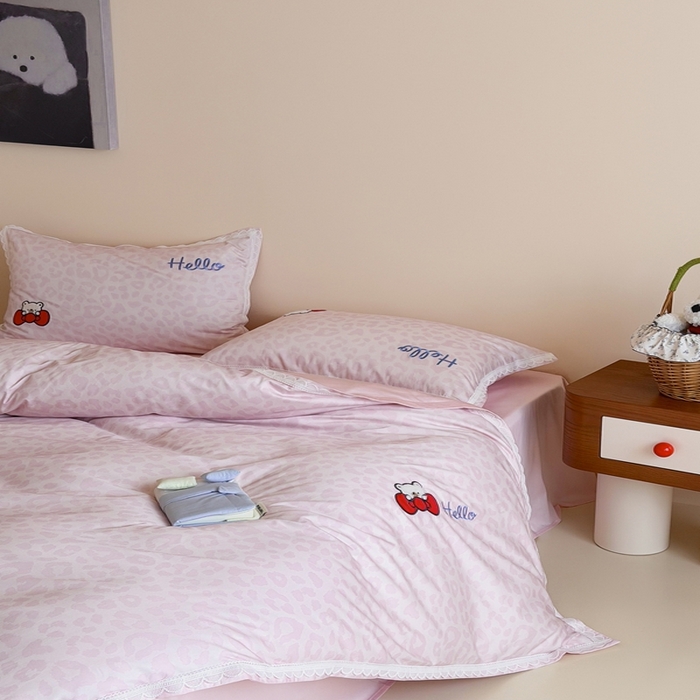 91家纺网 家纺一手货源 找家纺 桔子家纺 2026新款100s全棉快乐系列四件套 快乐小熊