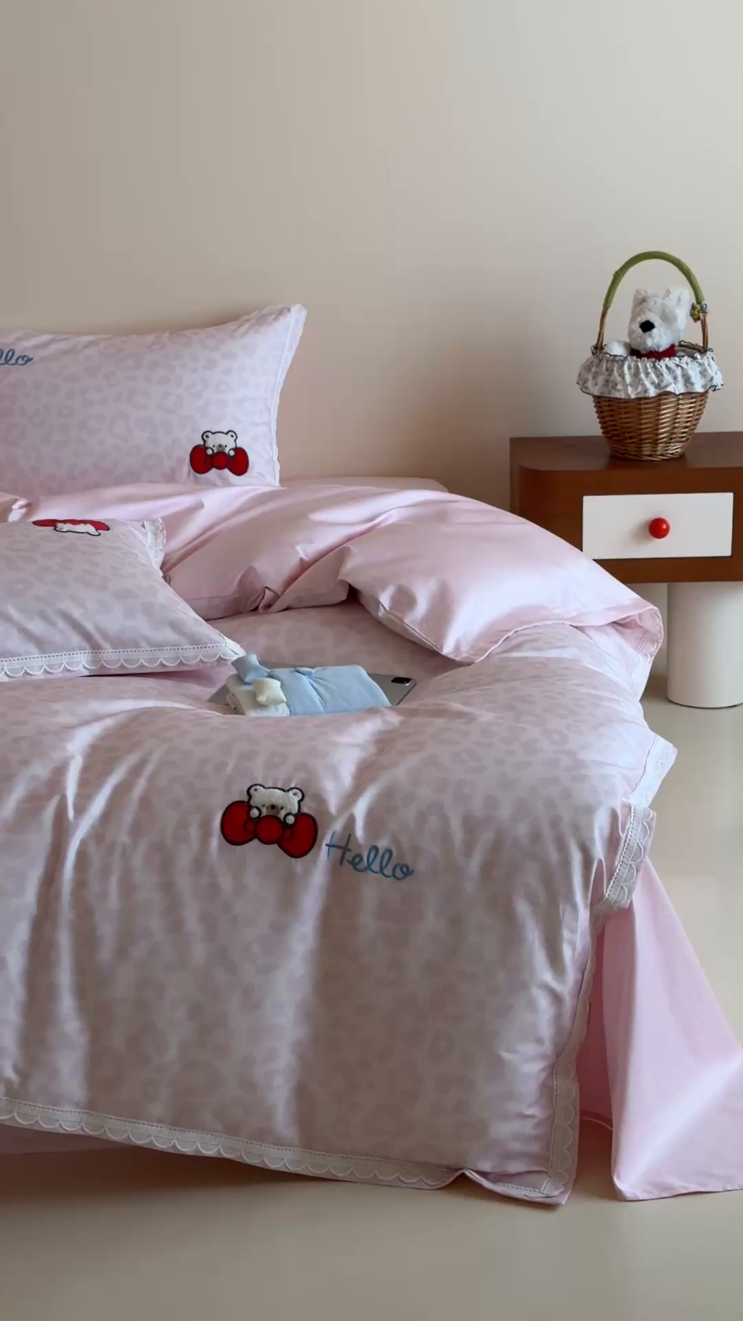 91家纺网 家纺一手货源 找家纺 桔子家纺 2026新款100s全棉快乐系列四件套 快乐小熊