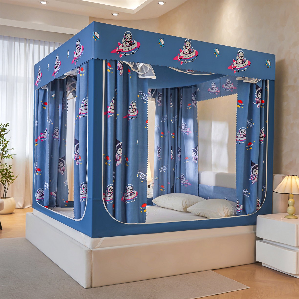 91家纺网 家纺一手货源 找家纺 迪凡保罗蚊帐 2026新款2606专版卡通回底全底AB版遮光帘坐床蚊帐 遨游太空-无床帘