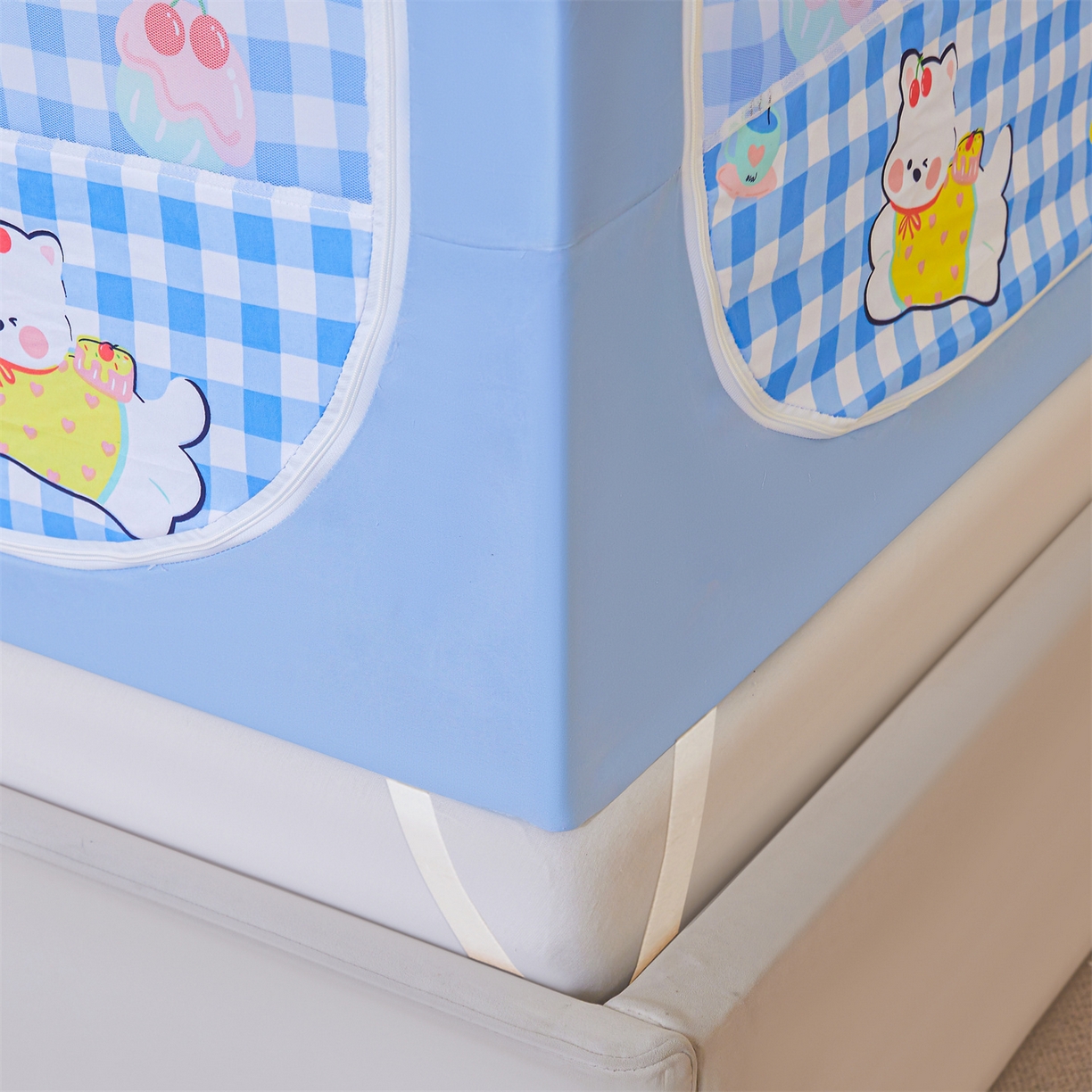 91家纺网 家纺一手货源 找家纺 迪凡保罗蚊帐 2026新款2606专版卡通回底全底AB版遮光帘坐床蚊帐 可爱奶狗-无床帘