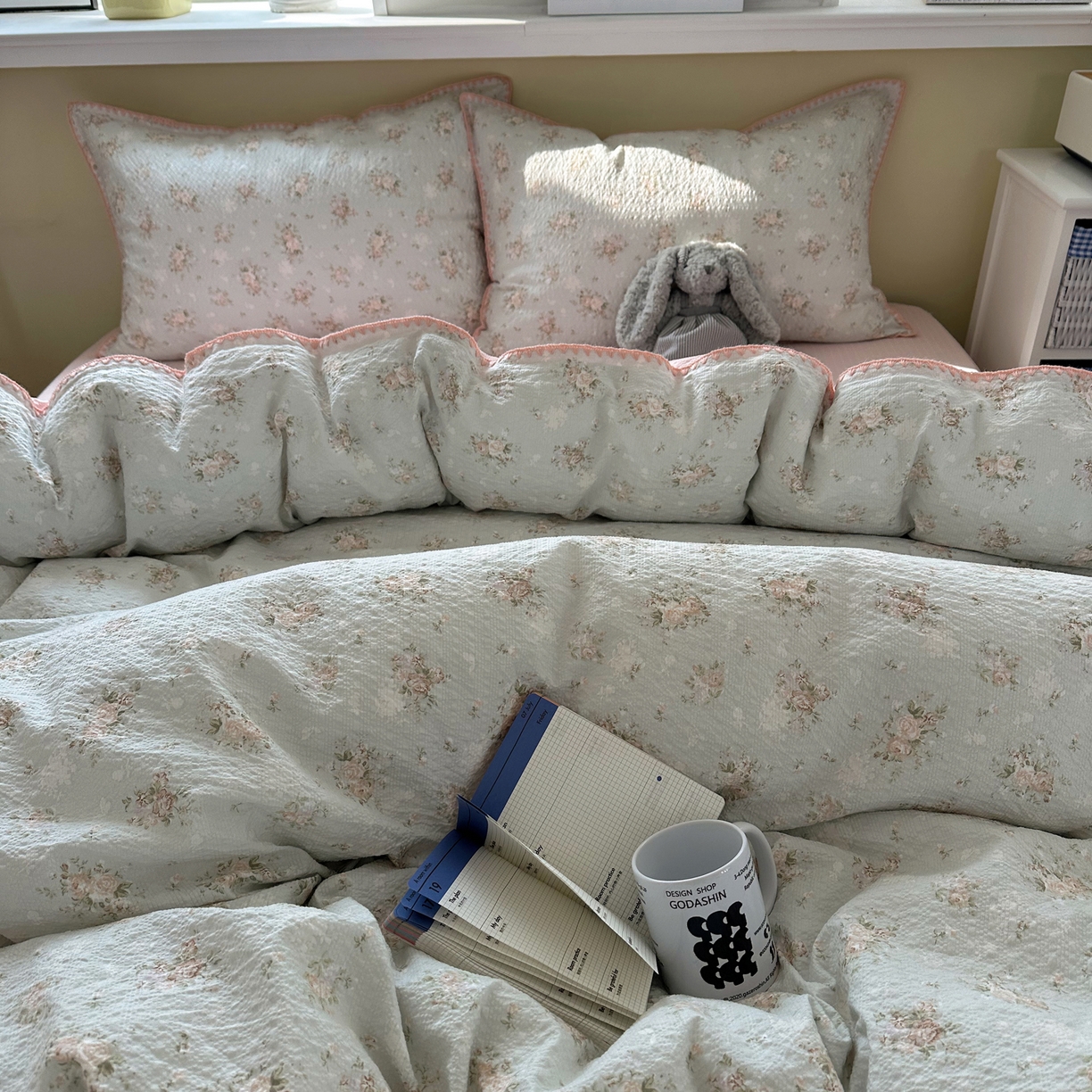 91家纺网 家纺一手货源 找家纺 几禾 2026新款高品质A类110g泡芙纱甜栗贝壳边四件套 甜栗-柔诗意