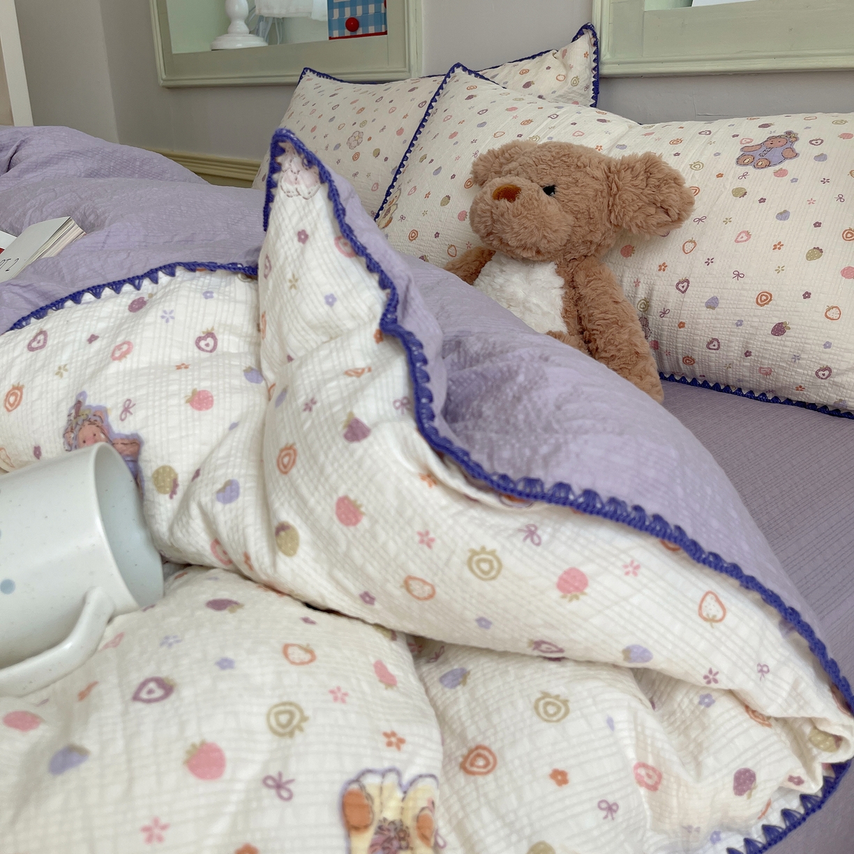 91家纺网 家纺一手货源 找家纺 凯洛奇 2026春夏新款A类高品质泡芙纱贝壳边四件套 糖心小熊