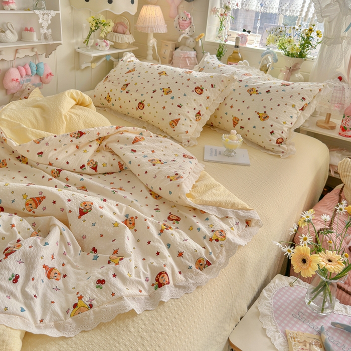 91家纺网 家纺一手货源 找家纺 贝扬思家纺 2026新款泡芙纱全棉蕾丝花边夏被-花笺系列（甜系花边撞入梦境，软乎乎的质感，治愈所有疲惫） 花笺-旧街星星