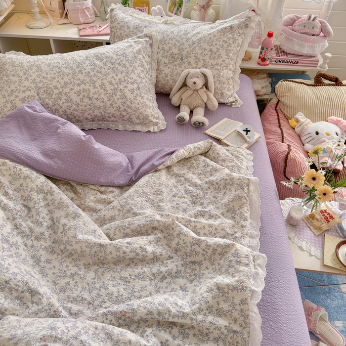 91家纺网 家纺一手货源 找家纺 贝扬思家纺 2026新款泡芙纱全棉蕾丝花边夏被-花笺系列（甜系花边撞入梦境，软乎乎的质感，治愈所有疲惫） 花笺-蕾丝花匣