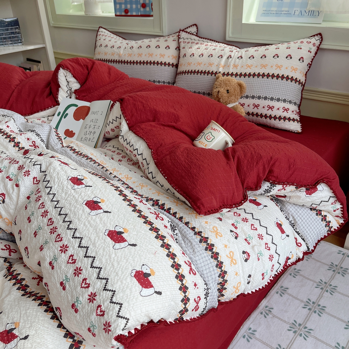 91家纺网 家纺一手货源 找家纺 凯洛奇 2026春夏新款A类高品质泡芙纱贝壳边四件套 小狗派对