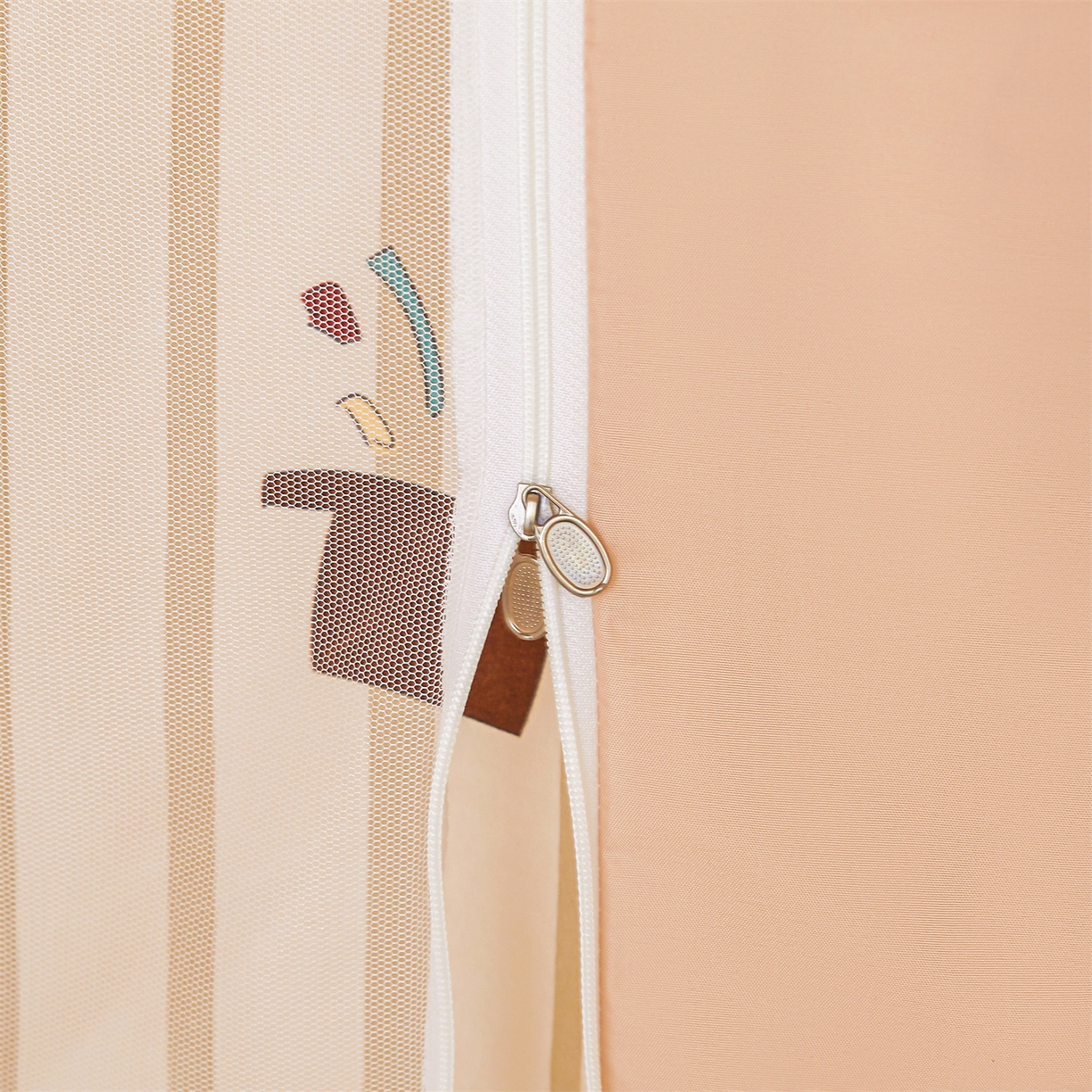 91家纺网 家纺一手货源 找家纺 迪凡保罗蚊帐 2026新款2606专版卡通回底全底AB版遮光帘坐床蚊帐 卡皮熊-无床帘