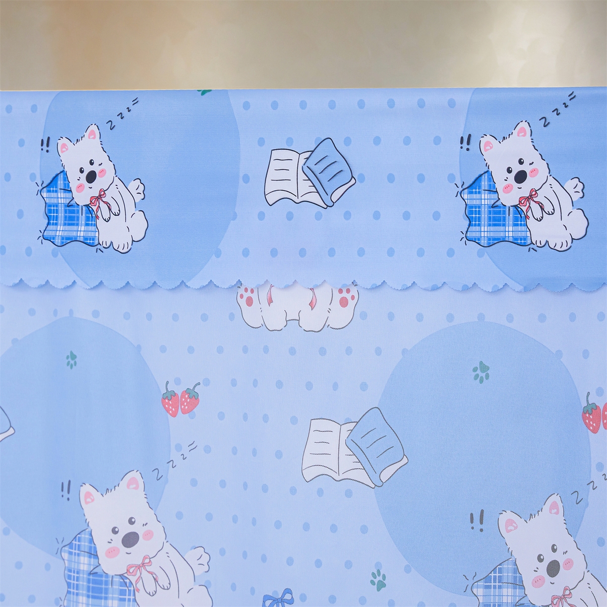 91家纺网 家纺一手货源 找家纺 迪凡保罗蚊帐 2026新款2606专版卡通回底全底AB版遮光帘坐床蚊帐 小狗派对-带床帘