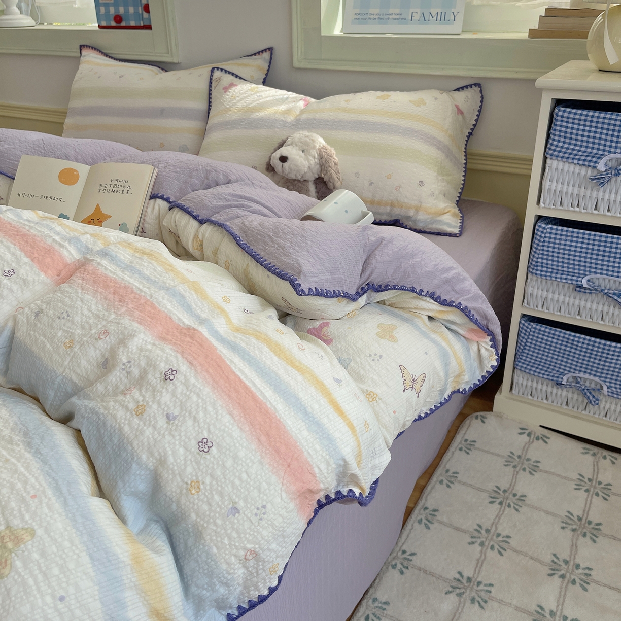 91家纺网 家纺一手货源 找家纺 凯洛奇 2026春夏新款A类高品质泡芙纱贝壳边四件套 云间彩蝶