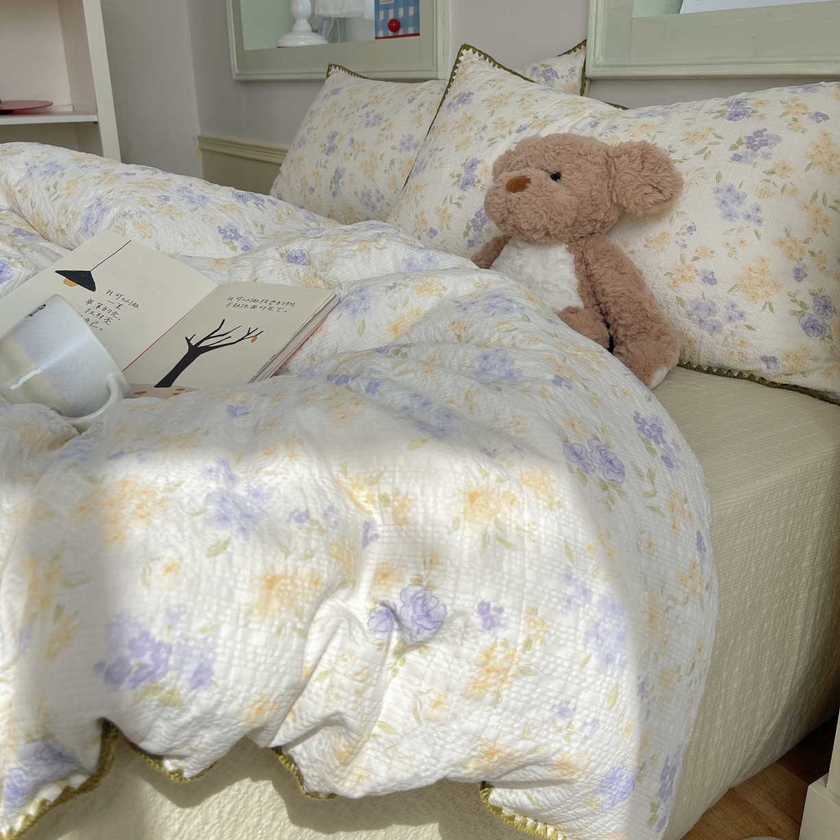 91家纺网 家纺一手货源 找家纺 凯洛奇 2026春夏新款A类高品质泡芙纱贝壳边四件套 紫雾花事